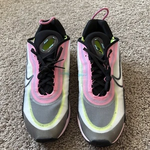 Nike Air Max 2090 White Pink Black Running CW4286-100 Women Sz 13.5/Men’s Sz 12 - Picture 1 of 9