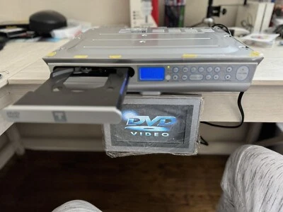 Trutech Space Saving Under Cabinet 7" LCD TV DVD Radio NO REMOTE DVD NOT WORKING - Image 1 of 4