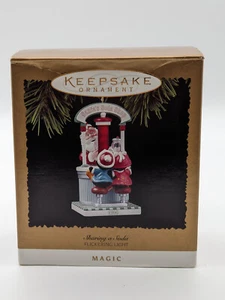 HALLMARK KEEPSAKE MAGIC LIGHT ORNAMENT 1996 SHARING A SODA SANTA'S SODA SHOP - Picture 1 of 11