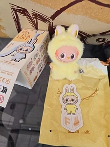 Authentic Pop Mart Pin for Love Labubu - Letter F Popmart - Picture 1 of 4