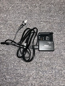 Genuine OEM Nikon MH-23 Charger For EN-EL9a Battery D40 D60 D3000 D5000 S6400 - Picture 1 of 1