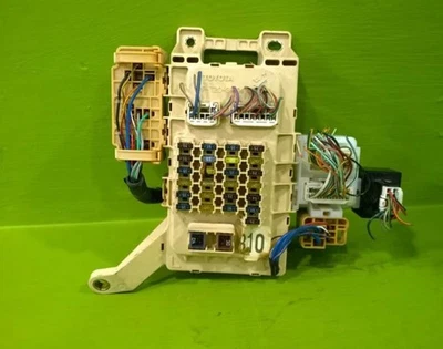 00 01 LEXUS RX300 CAJA DE FUSIBLES OEM 679-27  Foto 1 de 2