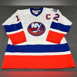 Autogramme Mitchell Ness New York Islanders Team-Issue Equip Mgr Berger 1980 Cup - Bild 1 von 16