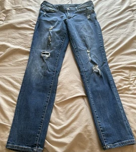 Women’s Old Navy Rockstar Mid Rise Distressed Jeans Size 8 Regular  - Picture 1 of 6