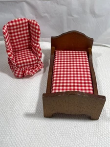 Cozy Concord Miniatures Dollhouse Bedroom Set Red & White Checkered Bed & Chair - Picture 1 of 17