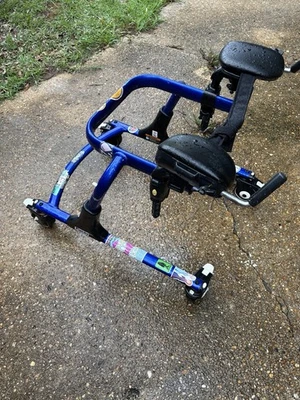 Entrenador de marcha Rifton Pacer K501 rojo pediátrico pequeño + ¡EXTRAS! Foto 1 de 4