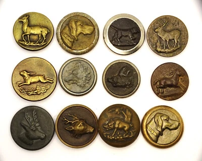 Lot 12 Boutons de vénerie, chasse. France, XIX-XX°s. 23-25 mm N°9 - Photo 1/2