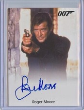 2017 James Bond Archives Final Edition ROGER MOORE Full Bleed Autograph