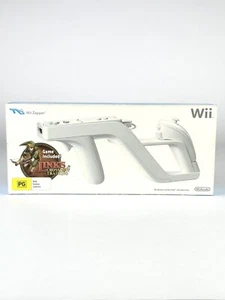 Link's Crossbow Training Video Game Boxed with Wii Zapper - Nintendo Complete - Picture 1 of 6