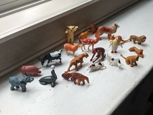 Vintage Small Plastic Animal Mixed Lot of 20, 11 Marked Hong Kong - Picture 1 of 6