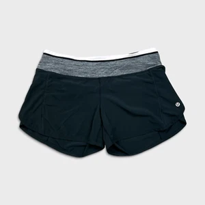 Lululemon Groovy Run Shorts Womens Size 6 Black Athletic Yoga Running Gym Pants - Picture 1 of 7