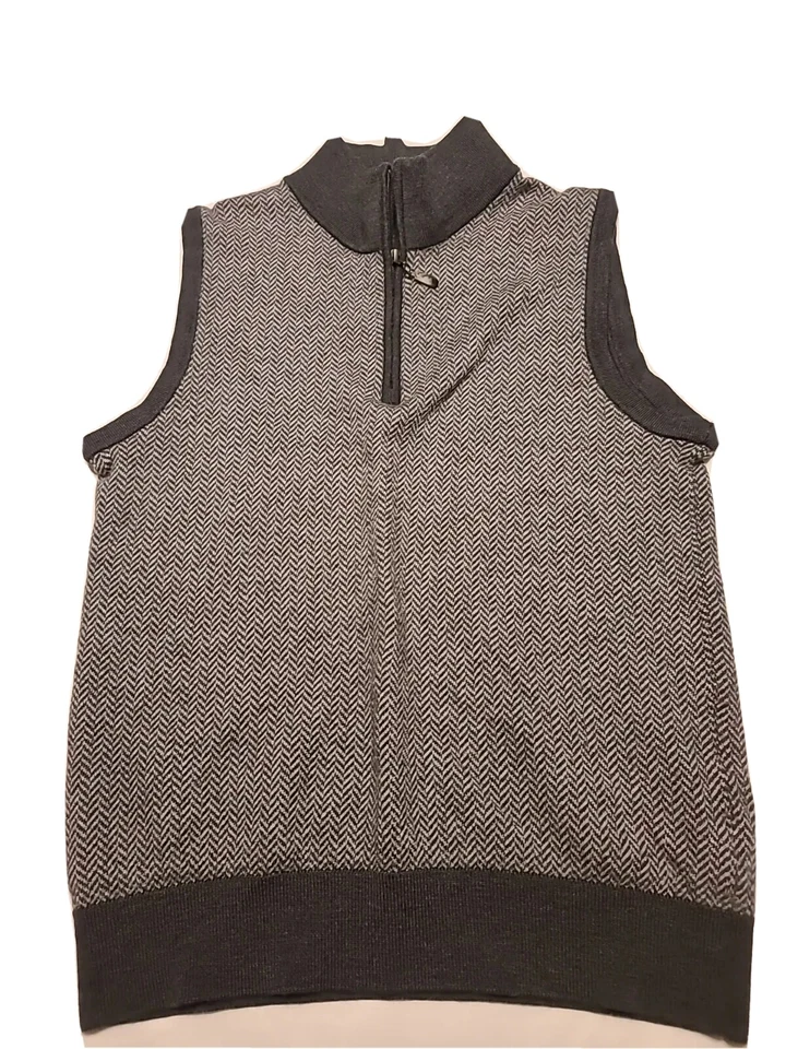Bobby Jones Gray Herringbone Extra Fine Merino Wool Vest 1/4 Zip Men's Med - Image 1 of 4