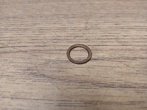 TRIUMPH TRIDENT T150 T160 BSA A75 OIL PUMP RELEASE VALVE WASHER - 71-2792 - Picture 1 of 1