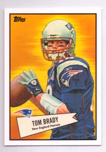 2010 Topps - 1952 Bowman Design Tom Brady #52B-43 - Picture 1 of 2