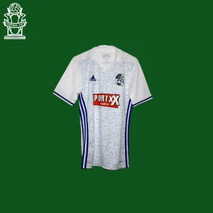 *PLAYER ISSUE* Luzern 2018-2019 home shirt in S size number 10 on the back - Picture 1 of 6