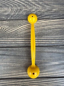 Tupperware Yellow Dual-Sided Measuring Spoon 133-10 Durable Plastic Kitchen Tool - Picture 1 of 3