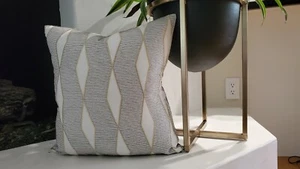  Decorative 18x18 Modern/Transitional Pillow Cover - Picture 1 of 5