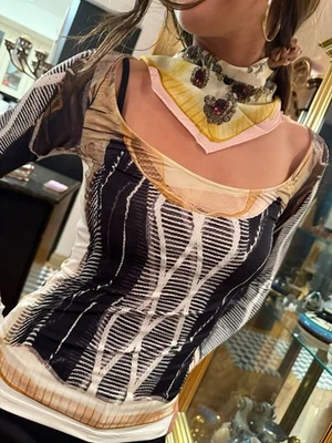 AGOTADO Glenn Martens X H&M Colaboración Tejido Estampado Manga Larga XS Foto 1 de 3