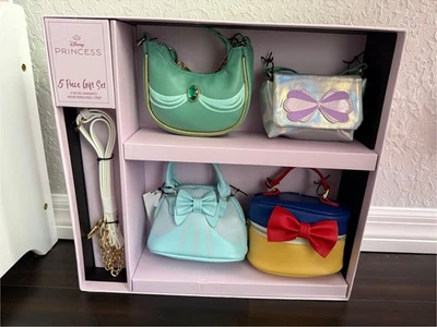 5 Piece Gift Set Disney Princess Micro bags with Adjustable Strap Mini Purses - Image 1 of 4