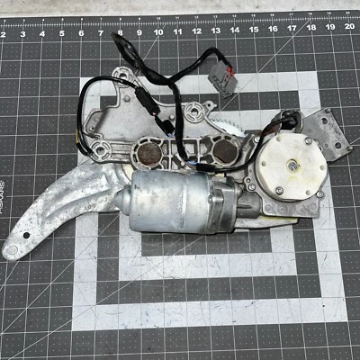 Cadillac SRX GMC Acadia Rear Lift Tail Gate Hatch Motor Actuator Assembly - Image 1 of 4