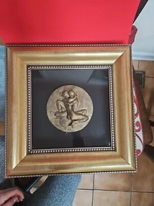Nguyen Tuan "Embrace" Bronze Wall Sculpture 15" x 15" #650/950 Limited Edition - Picture 1 of 9