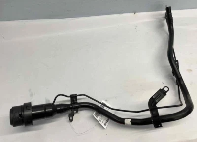 Fuel Filler Neck MITSUBISHI OUTLANDER 22 ES model 3rd row Foto 1 de 4