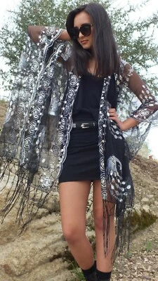 Black Silver Sequin Lace Peacock Festival Kimono Top One size  Foto 1 de 4