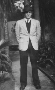 1930s Handsome Man Standing Suit Hat Tropical Garden Portrait - Picture 1 of 3
