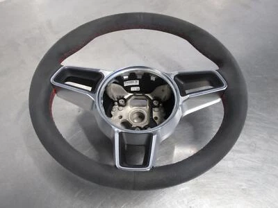 EB1399 2016 16 VOLANTE PORSCHE CAYMAN GT4 ALCANTARA PUNTO ROJO Foto 1 de 4