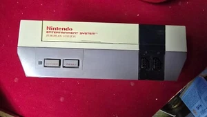 Nintendo nes europen  version - Foto 1 di 12