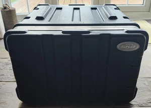 SKB 19" 6U Double End Rack Mount Flight Storage Case - Picture 1 of 8