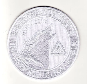 1916-2016 Scouts Canada Wolf Cub 100th Anniversary round ghost badge patch crest - Picture 1 of 1