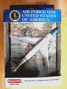 AIR FORCE ONE Presidential Diecast Boeing 747 Model Aircraft 6in x 5in Wingspan - Picture 1 of 3