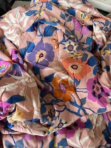 Super Viscose Fabric From Guthrie & Ghani. 2.5 Metres X 150cm. - Picture 1 of 5
