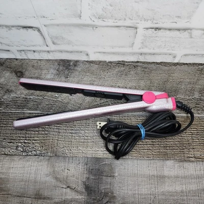 Remington S1007 Pretty Fierce 1" Ceramic Crackle Print Flat Iron - Image 1 of 4