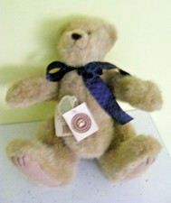 The Boyd Collections teddy bear Out of the Woods Collection 2001 blonde Sniffles
