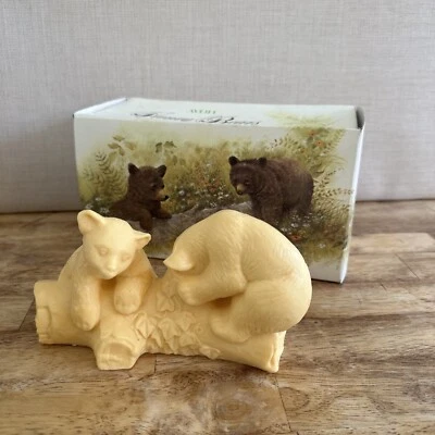 Vintage Avon "HONEY BEARS" Decorative Pomander, Floral Medley Fragrance - Image 1 of 4