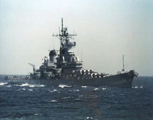 USS NUOVA MAGLIA 8X10 FOTO BB-62 MARINA US USA NAVE MILITARE CORAZZATA - Foto 1 di 1