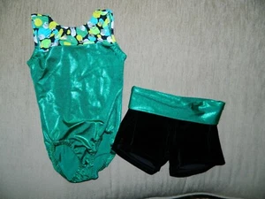 Pantalones Cortos de Gimnasia o Danza Verde Leotardo y Verde y Negro para Niñas Talla Grande - Imagen 1 de 3