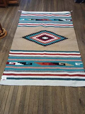 Alfombra acrílica tejida a mano diseño suroeste; 4'x6'; HA4X6-117L Foto 1 de 2