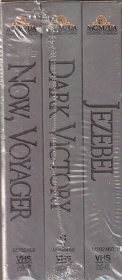 Bette Davis Collection (VHS, 3-Tape Set) - Now Voyager, Dark Victory, & Jezebel - Imagem 1 de 2