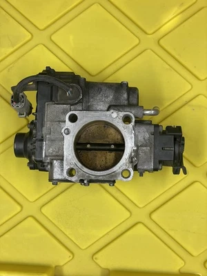 Toyota Land Cruiser 1995-1997 4,5 L carrocería del acelerador completo FZJ80  Foto 1 de 3