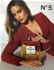 Chanel N 5 Pairs Parfum Your Turn To Have Live Photo Laminated  Art Poster - Picture 1 of 5