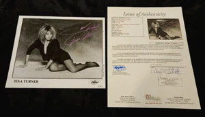 FOTO FIRMADA POR TINA TURNER AUTÓGRAFO ORIGINAL BAILARINA PRIVADA 8X0 1984 CERTIFICADO DE AUTENTICIDAD JSA LOA - Imagen 1 de 13