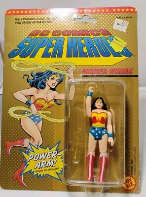 Figura de acción ToyBiz DC Comics Super Heroes Wonder Woman Power Arm 1989 de colección Foto 1 de 3