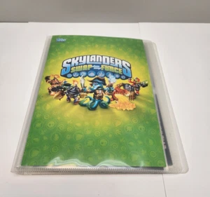 Skylanders SWAP FORCE Sammelkartenalbum mit gratis Shake Flip-Motion + 31 Karten - Bild 1 von 9