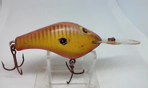 Vtg POE'S SUPER CEDAR Series 400 Sunfish 3" Rattlin Crankbait 3/4oz Fishing Lure - Picture 1 of 7