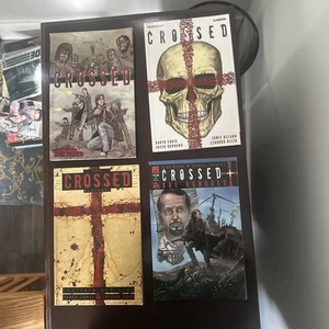 Crossed Vols 1 4 Badlands 10 + One Hundred Vol 1 Avatar GNs Ennis Burrows Moore - Bild 1 von 2