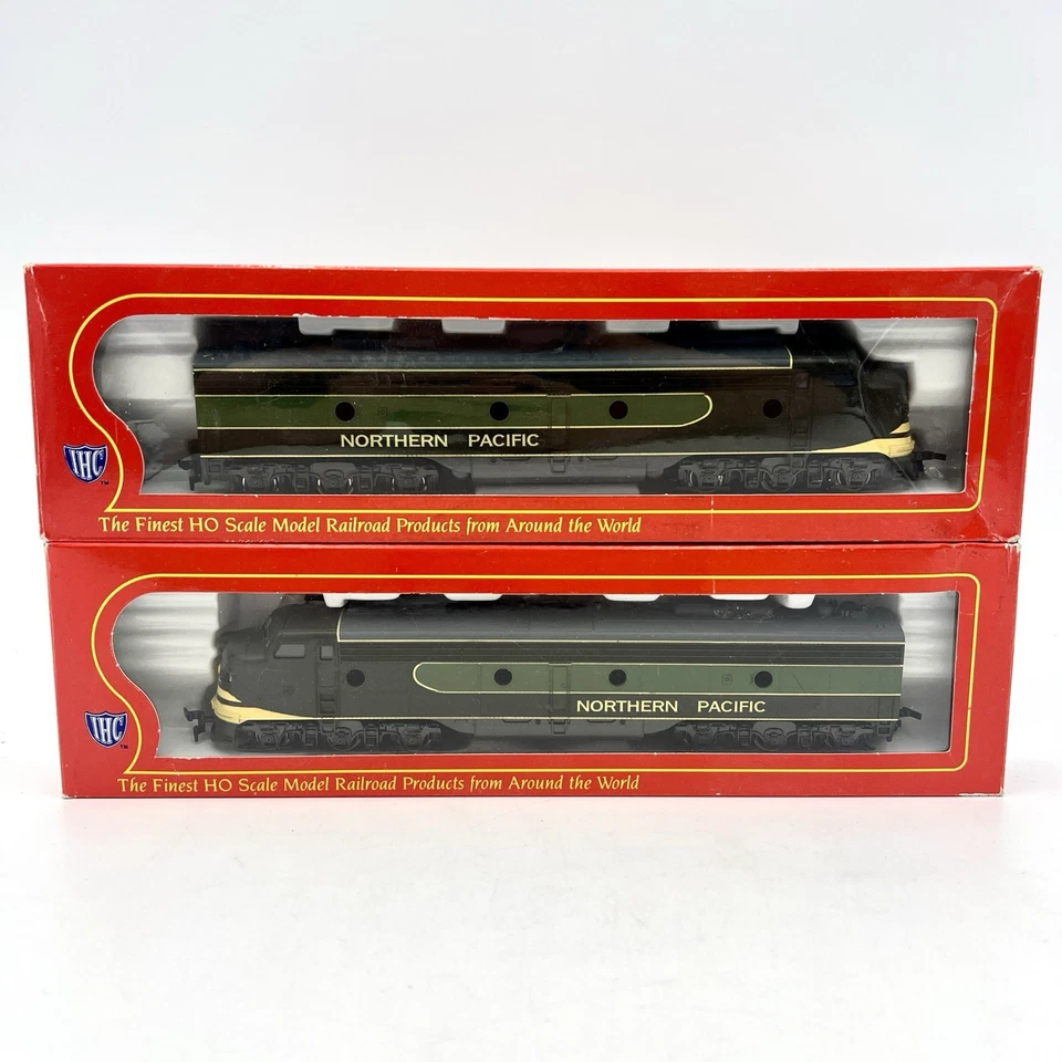 2x NEW IHC HO Scale Model E-8 A Powered Northern Pacific #1927 Diesel Locomotive - Image 1 of 4