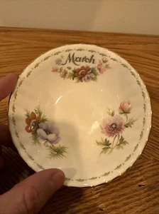 Royal Albert March Bone China kleine Schale - Bild 1 von 3